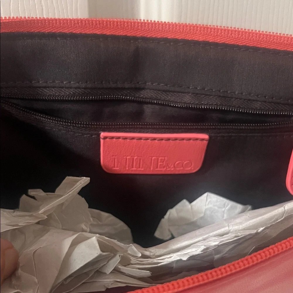 Nine & Co. Pink Floral Cosmetic Bag